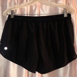 Lululemon Black Hottie Hot Built in Short Size 12